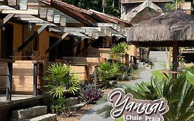 Yannai Chalé Praia